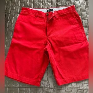 BANANA REPUBLIC RED MENS SHORTS SIZE 32 W